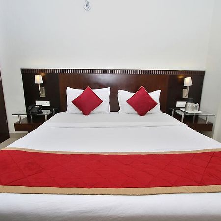 Hotel Amshi International Bangalore Esterno foto