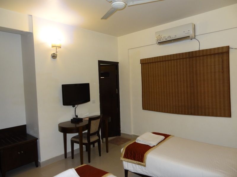 Hotel Amshi International Bangalore Esterno foto